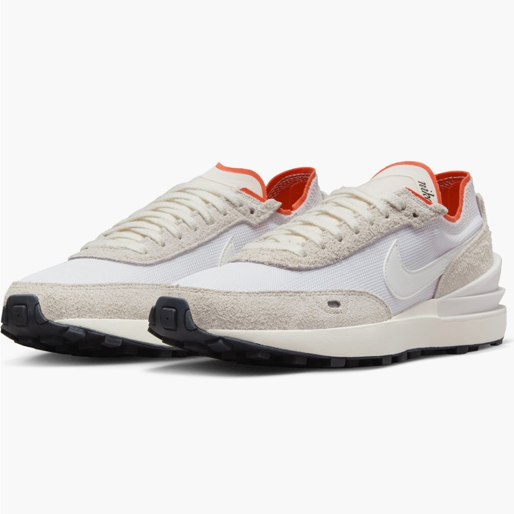 Nike womens waffle one sneaker